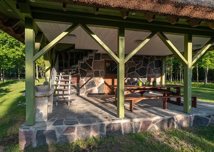 Kernuti House بيت للعطل Emmaste