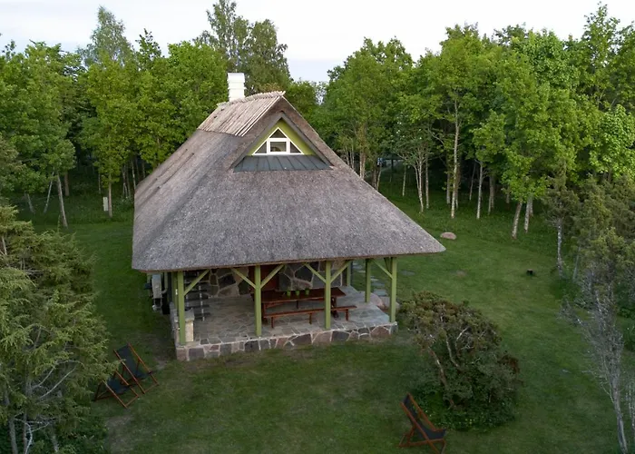 بيت للعطل Kernuti House